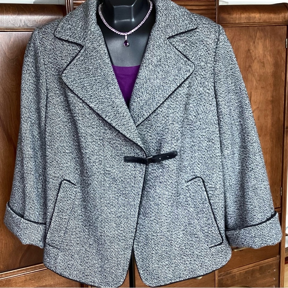 Calvin Klein blazer, black tweed size 0X